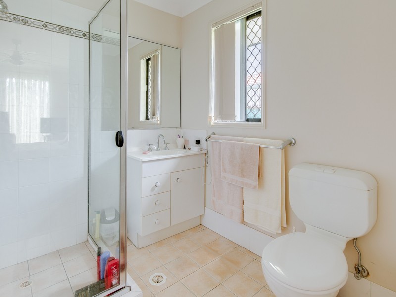 10 Jucara Avenue, Robina QLD 4226