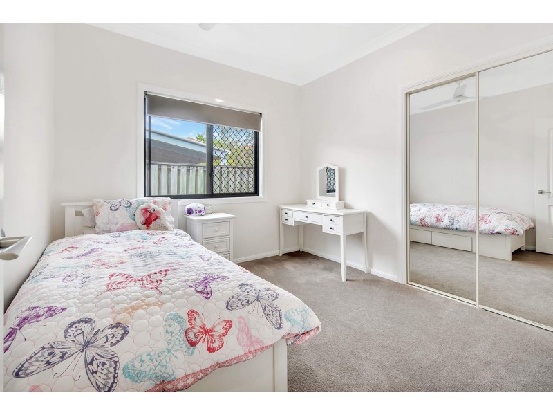 12 Tourangeau Crescent, Varsity Lakes QLD 4227
