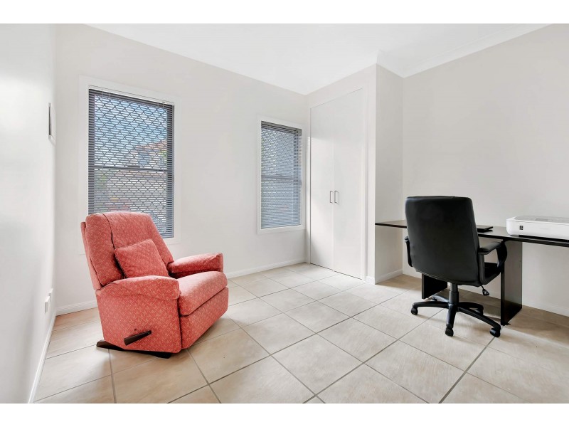 12 Tourangeau Crescent, Varsity Lakes QLD 4227