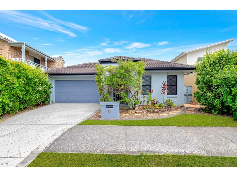 12 Tourangeau Crescent, Varsity Lakes QLD 4227