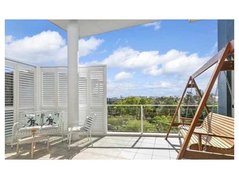 111/50 Riverwalk Avenue, Robina QLD 4226