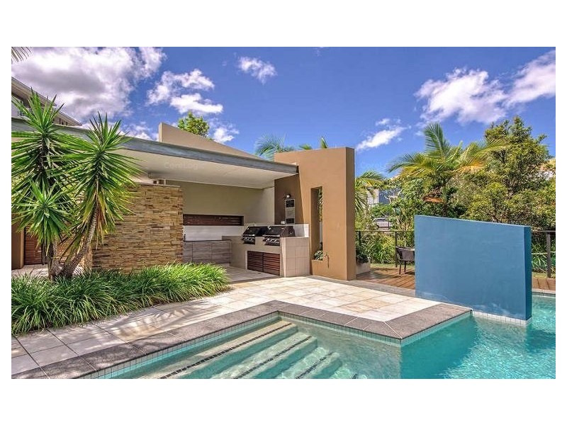 111/50 Riverwalk Avenue, Robina QLD 4226