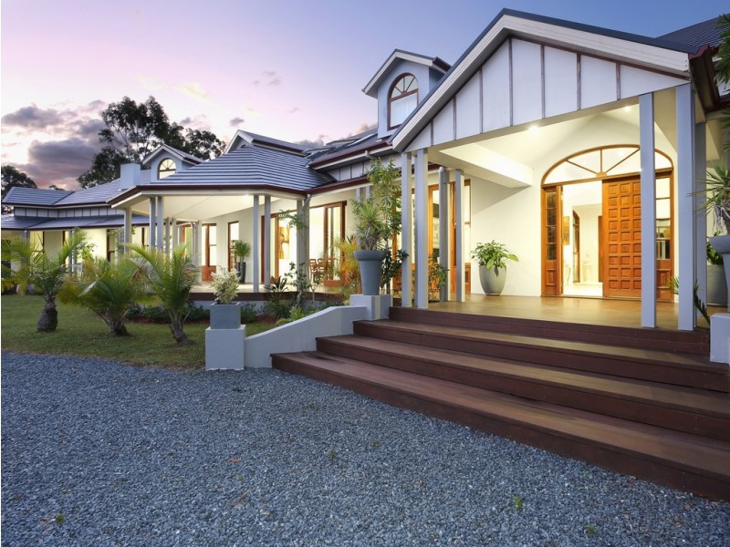 2 Ginger Rogers Road, Maudsland QLD 4210