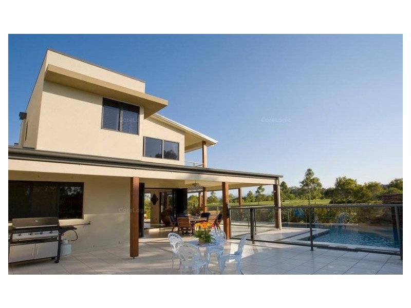 42 Lakelands Drive, Merrimac QLD 4226