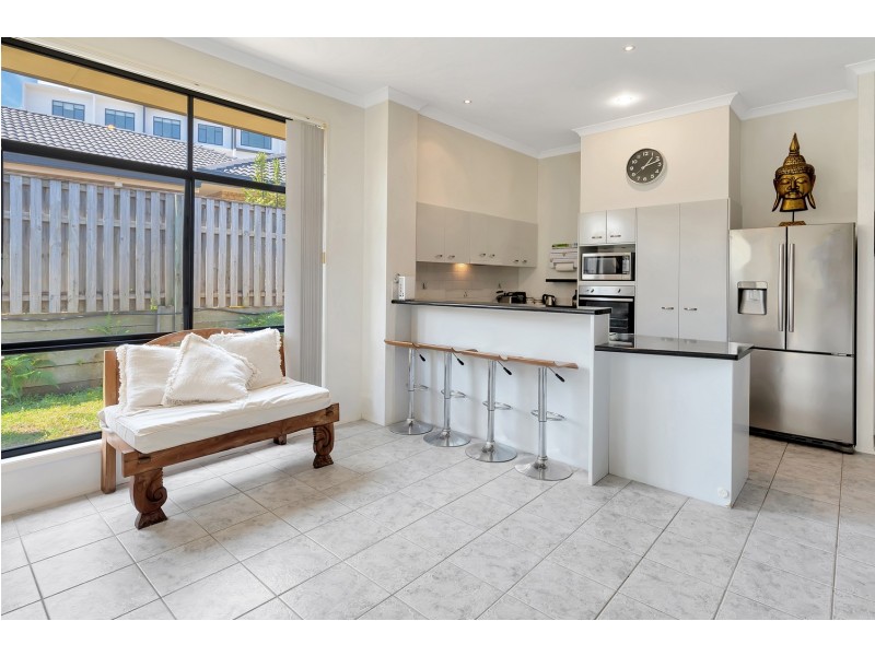 28 Camphor Wood Court, Robina QLD 4226