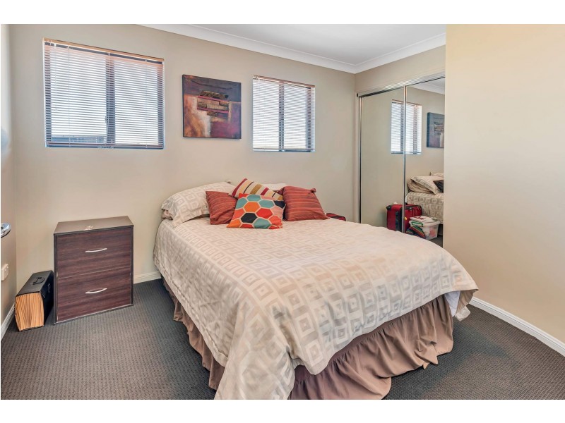 6/23 Peppertree Circuit, Robina QLD 4226