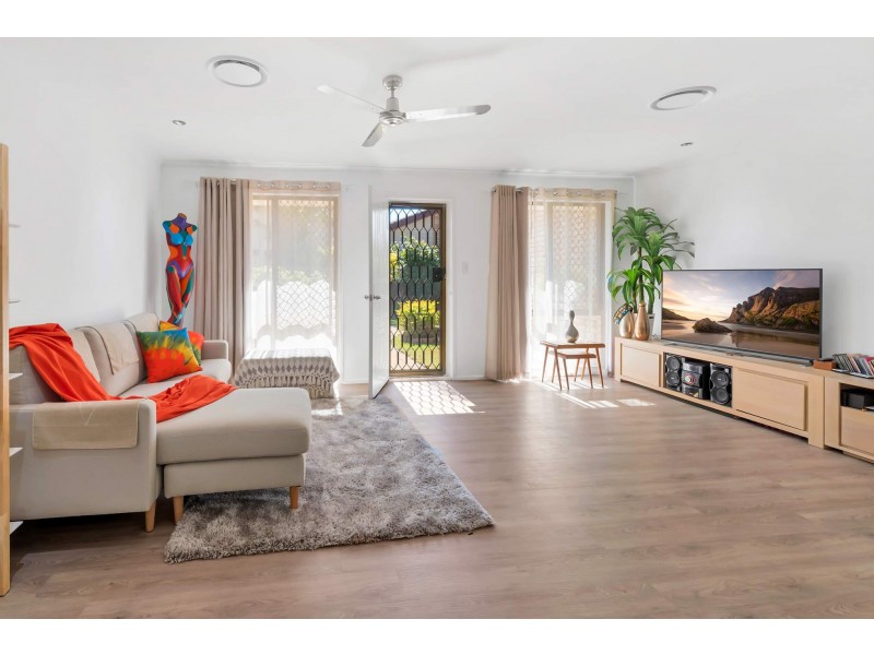 25/35 St Kevins Avenue, Benowa QLD 4217