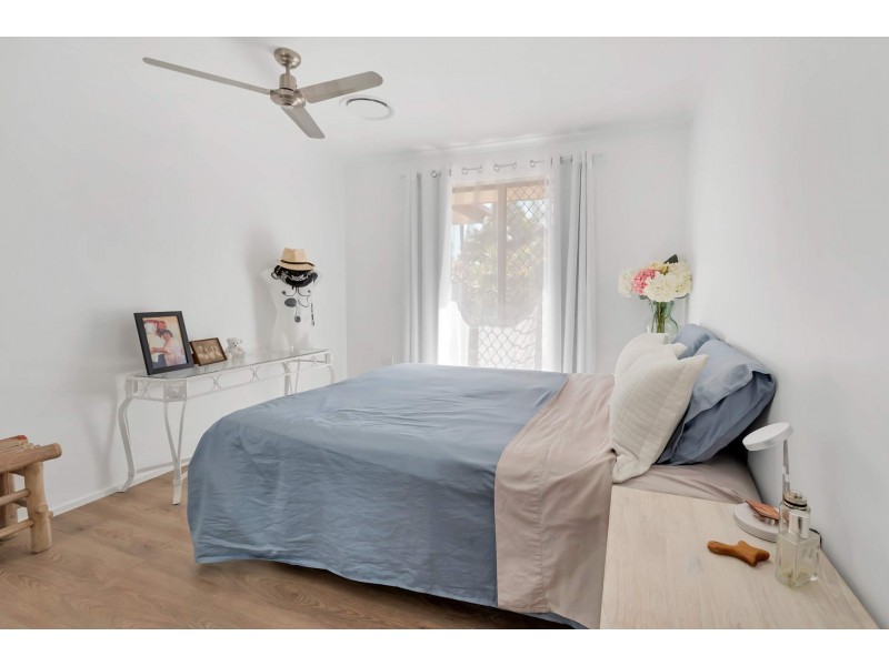 25/35 St Kevins Avenue, Benowa QLD 4217