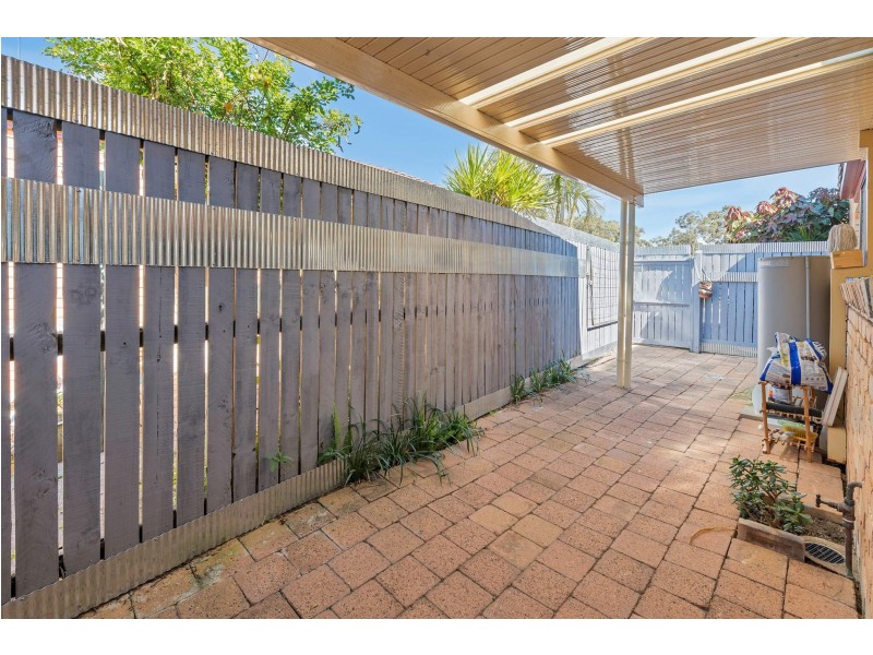 25/35 St Kevins Avenue, Benowa QLD 4217