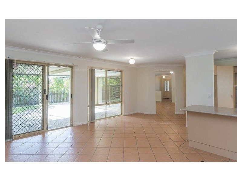 9 Pacific Pines Boulevard, Pacific Pines QLD 4211