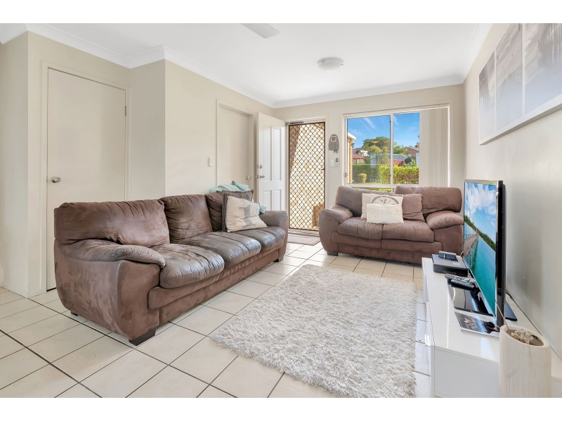 11/3 Red Ash Court, Merrimac QLD 4226