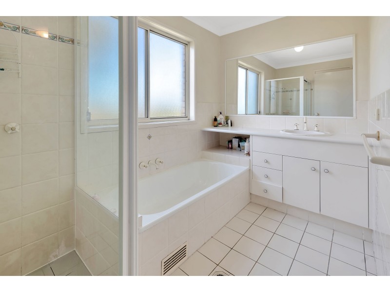 11/3 Red Ash Court, Merrimac QLD 4226