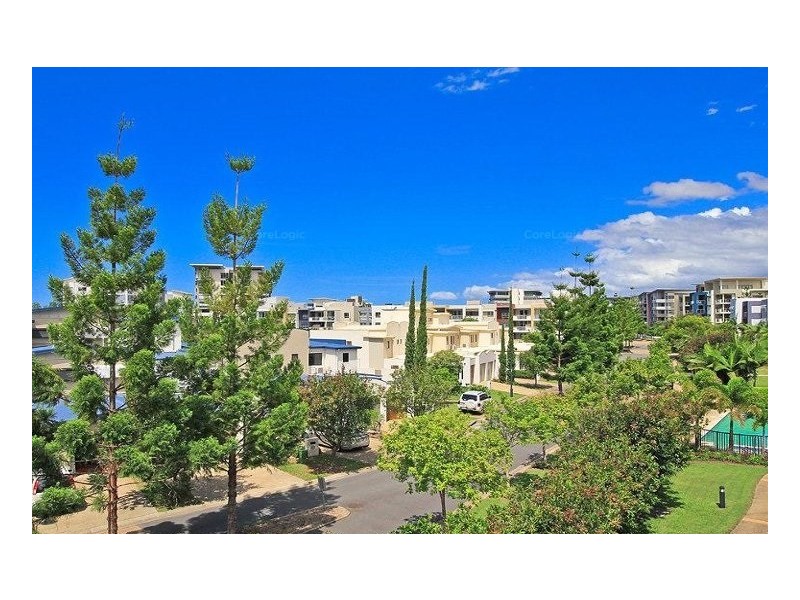 18/1 Riverwalk Avenue, Robina QLD 4226