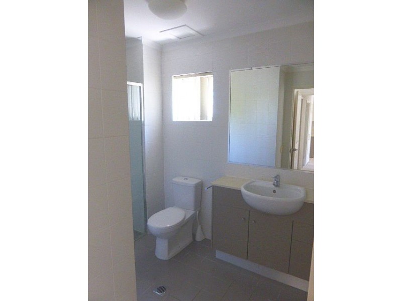 5/1 Riverwalk Avenue, Robina QLD 4226