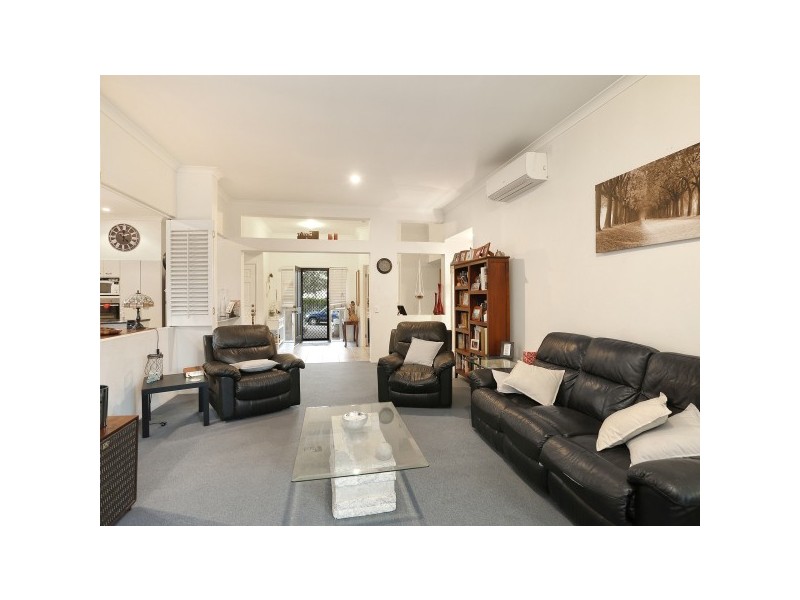 28 Camphor Wood Court, Robina QLD 4226