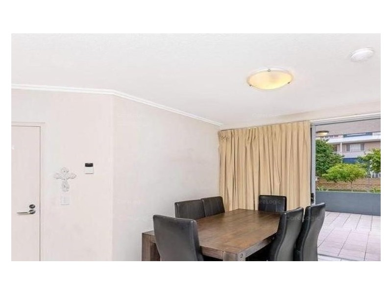 2/11-13 Promenade Avenue, Robina QLD 4226