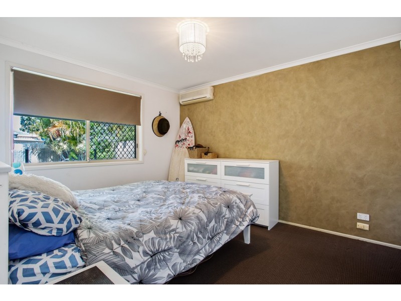 15 Capiten Court, Varsity Lakes QLD 4227