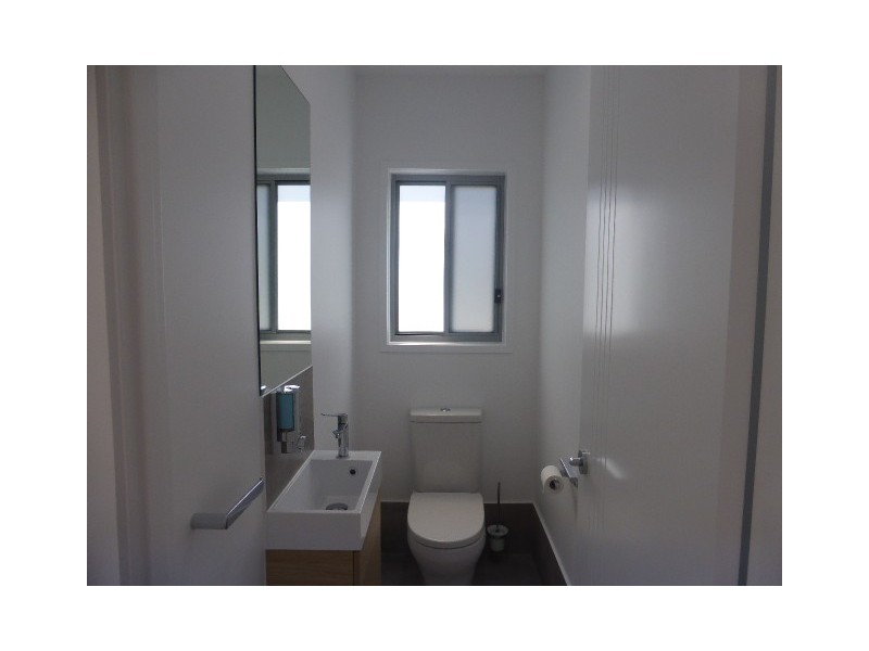 1/23 Evandale Crescent, Miami QLD 4220