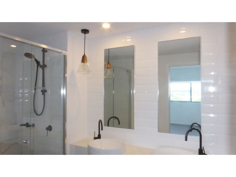1713/397 Christine Avenue, Varsity Lakes QLD 4227