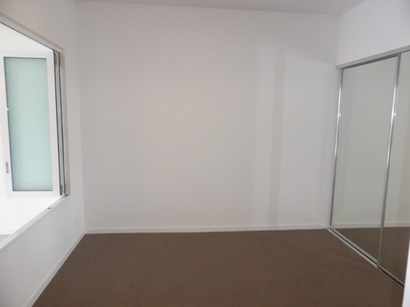 1713/397 Christine Avenue, Varsity Lakes QLD 4227