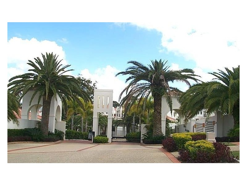 1803/22-34 Glenside Drive, Robina QLD 4226