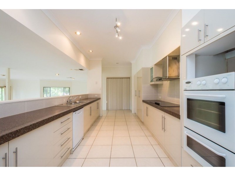 87 Glen Eagles Drive, Robina QLD 4226