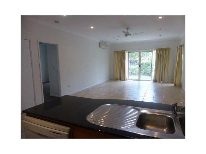 10/3-17 Camphor Wood Court, Robina QLD 4226