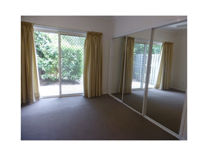 10/3-17 Camphor Wood Court, Robina QLD 4226