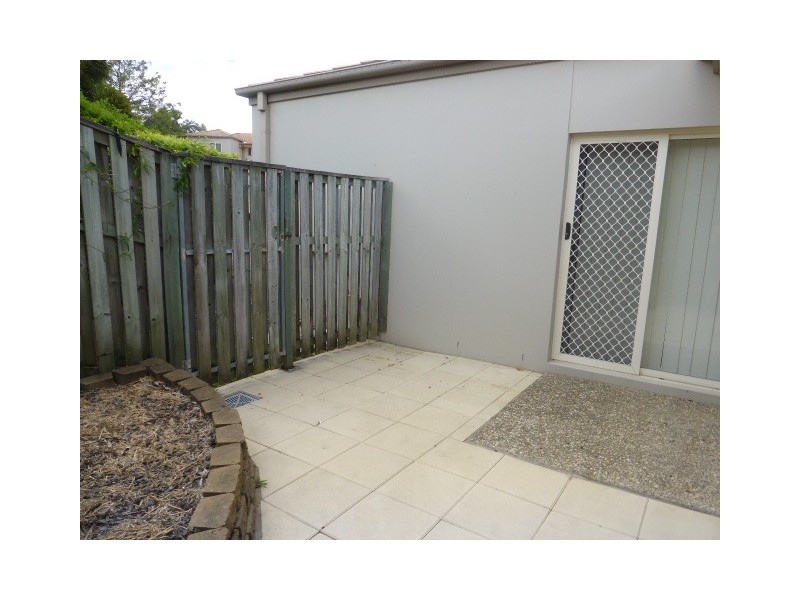 10/3-17 Camphor Wood Court, Robina QLD 4226