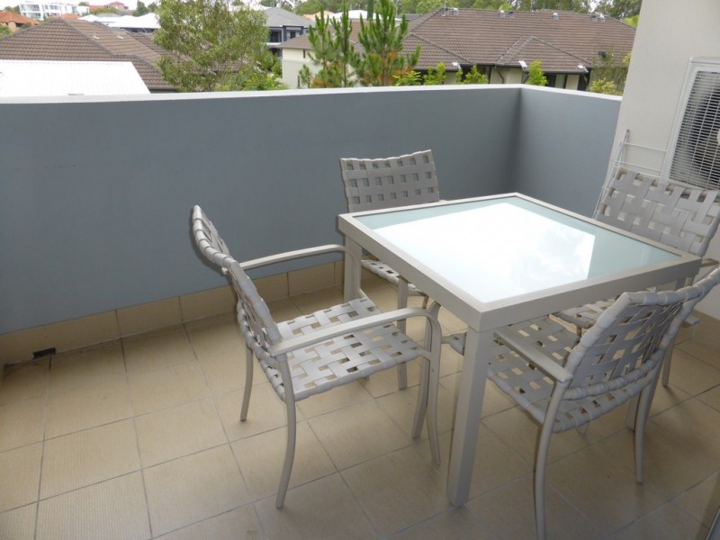 1109/3 Main Street, Varsity Lakes QLD 4227