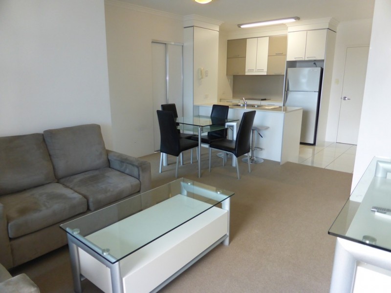 1109/3 Main Street, Varsity Lakes QLD 4227