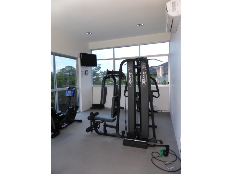 1109/3 Main Street, Varsity Lakes QLD 4227