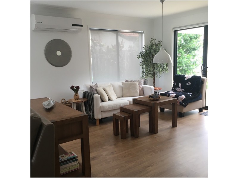 4 Carpentaria Court, Robina QLD 4226