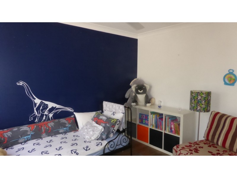 4 Carpentaria Court, Robina QLD 4226