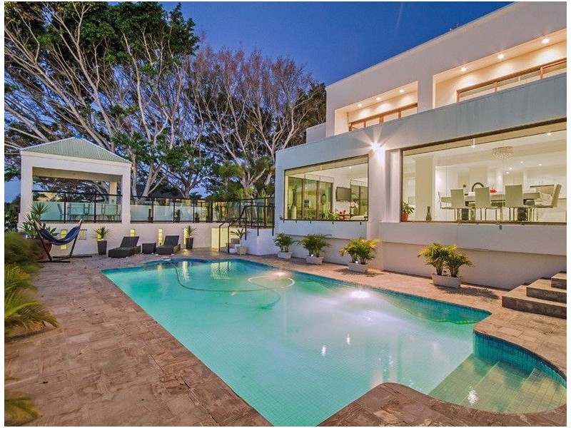 44 Port Jackson Boulevard, Clear Island Waters QLD 4226