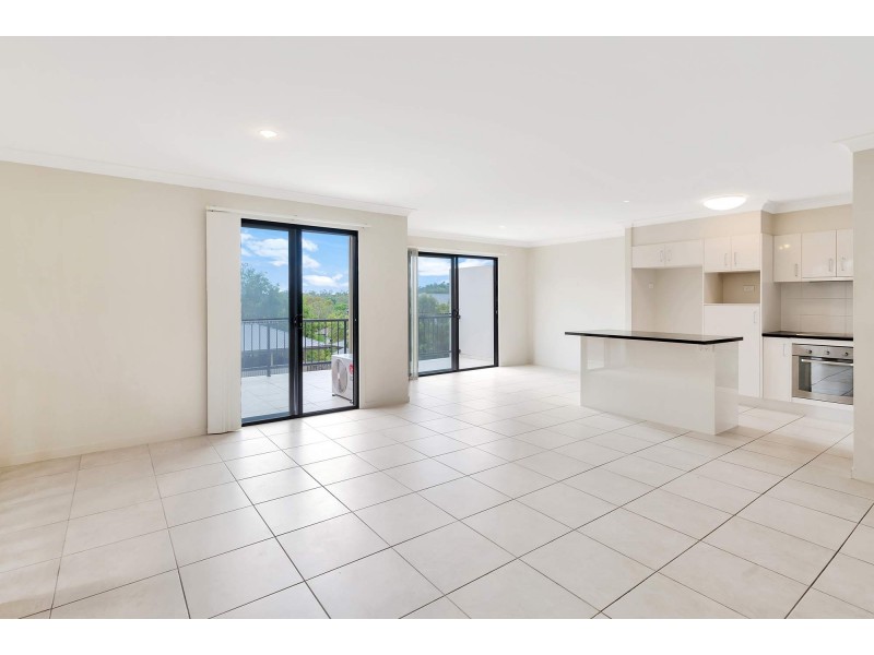 11/5 Faculty Crescent, Mudgeeraba QLD 4213