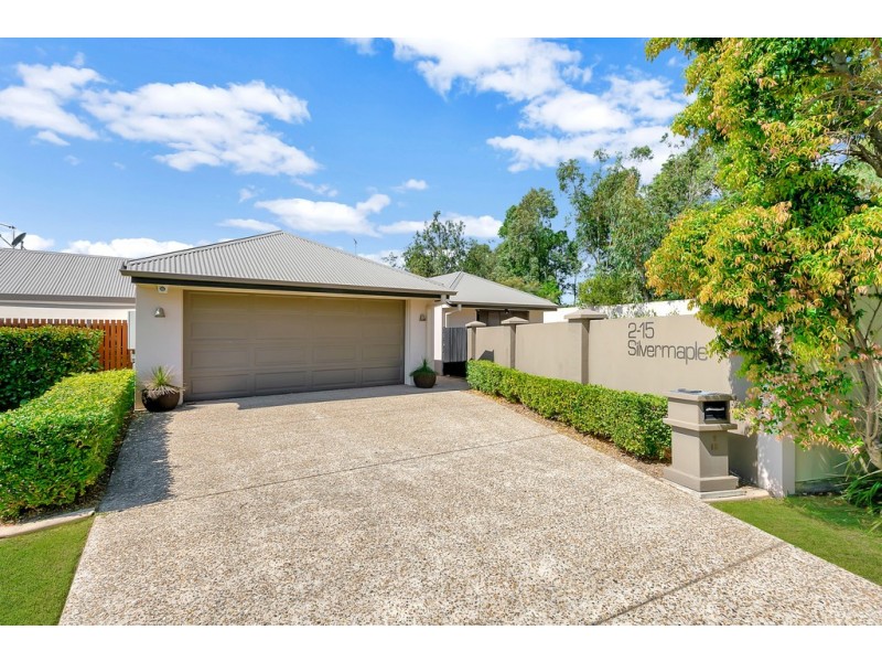 2/15 Silvermaple Street, Robina QLD 4226