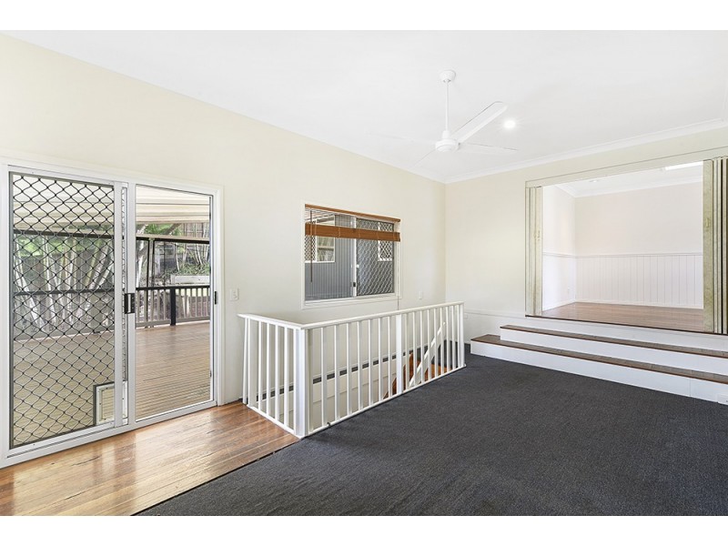 46 Murtha Drive, Elanora QLD 4221