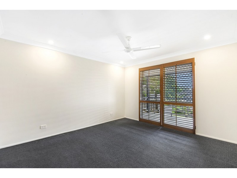 46 Murtha Drive, Elanora QLD 4221