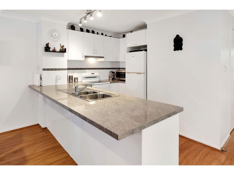 1/4 Bushmead Street, Nerang QLD 4211