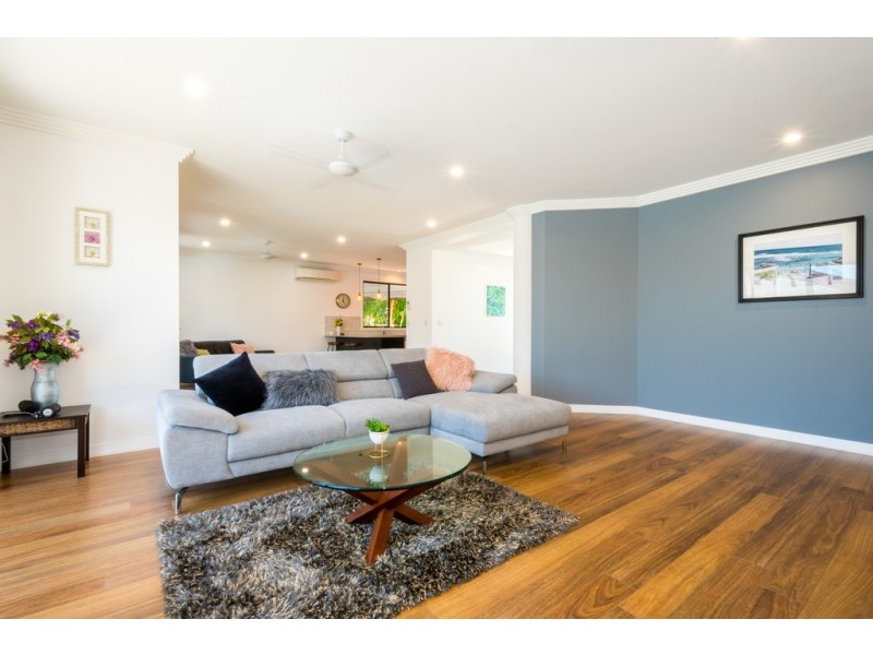 64 Peach Drive, Robina QLD 4226