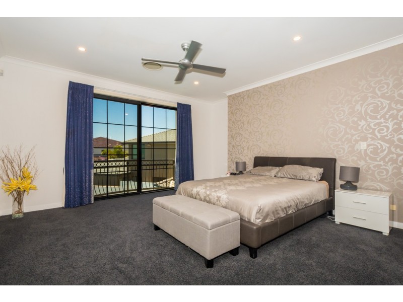 64 Peach Drive, Robina QLD 4226