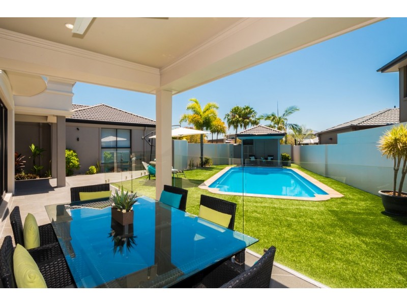 64 Peach Drive, Robina QLD 4226