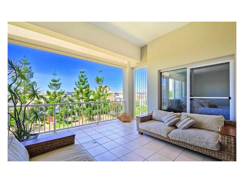 18/1 Riverwalk Avenue, Robina QLD 4226