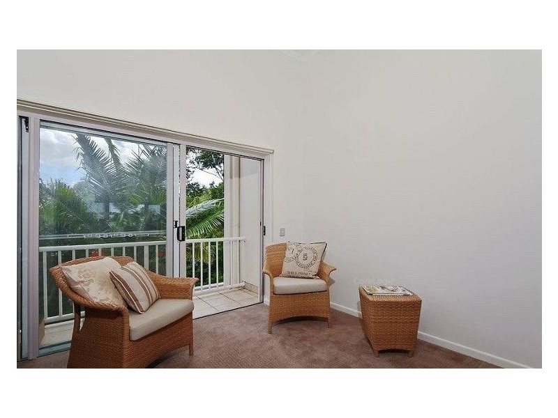 18/1 Riverwalk Avenue, Robina QLD 4226