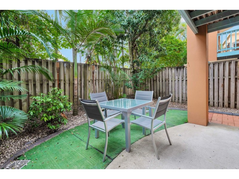 12/1 Warbler Parade, Varsity Lakes QLD 4227