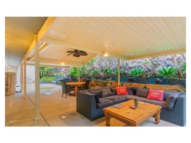 32 Leyshon Court, Bonogin QLD 4213