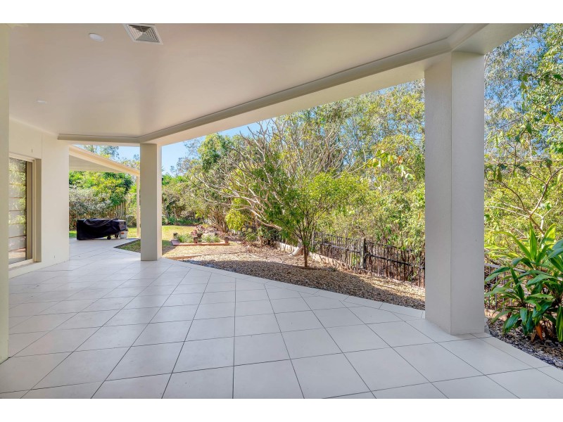 12 Meridien Avenue, Varsity Lakes QLD 4227