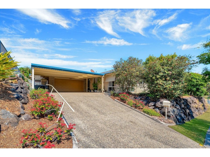 33 Cowell Drive, Burleigh Heads QLD 4220