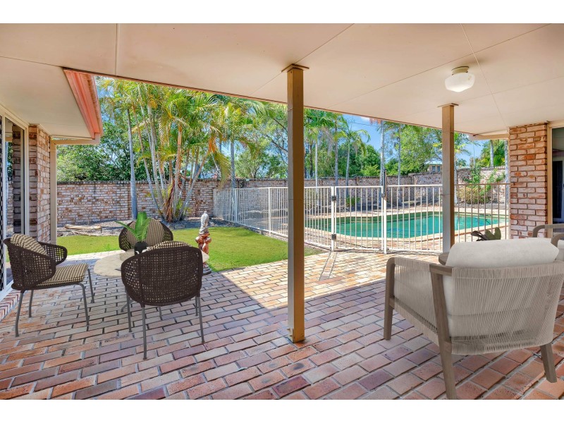 2 Vaucluse Place, Robina QLD 4226